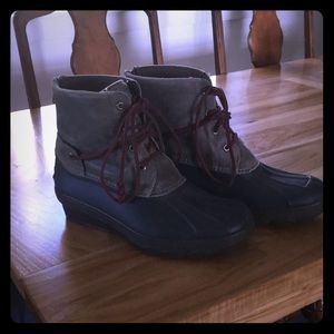 Sperry duck boots